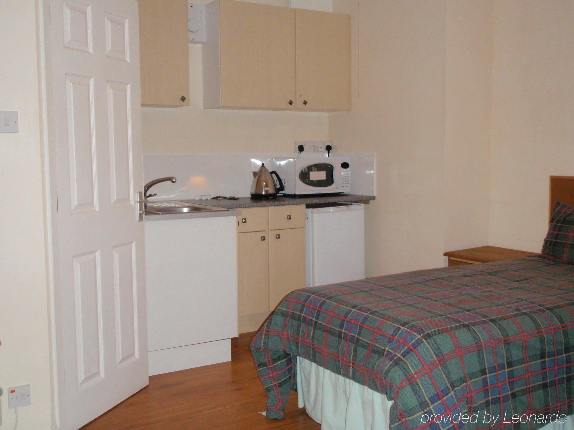 The Stronlossit Inn Fort William Extérieur photo