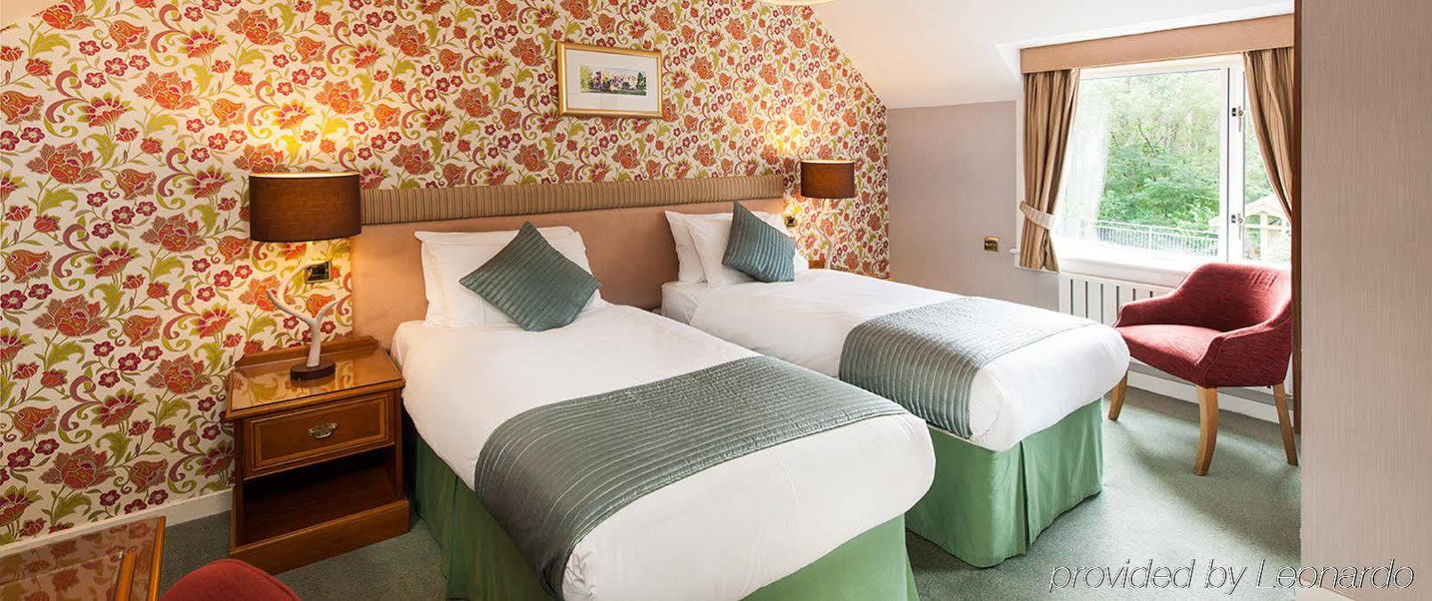 The Stronlossit Inn Fort William Extérieur photo
