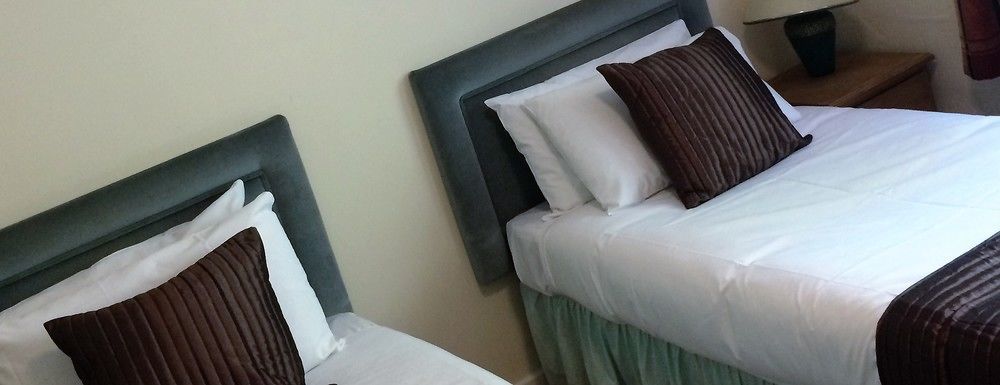 The Stronlossit Inn Fort William Extérieur photo