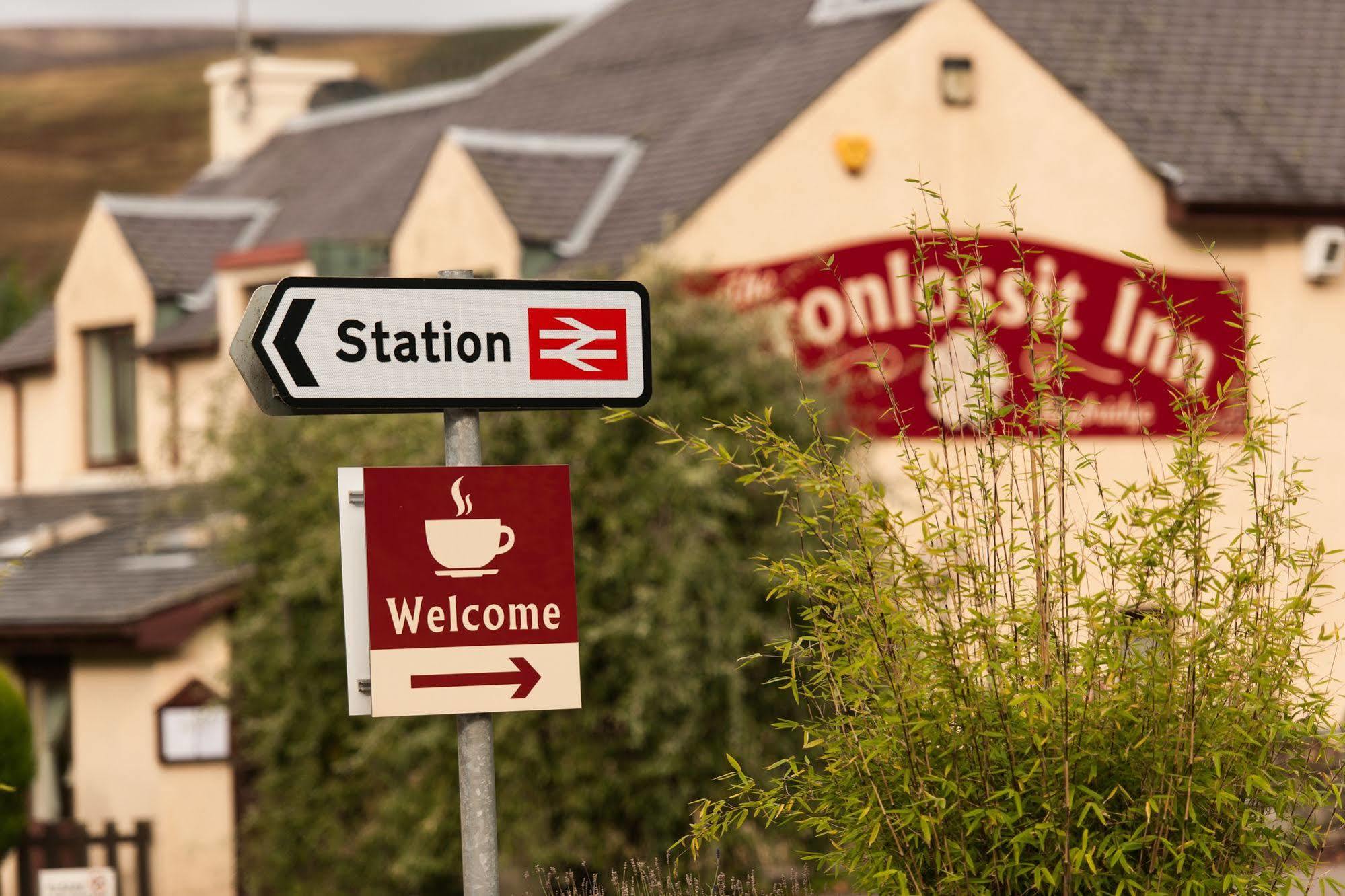The Stronlossit Inn Fort William Extérieur photo